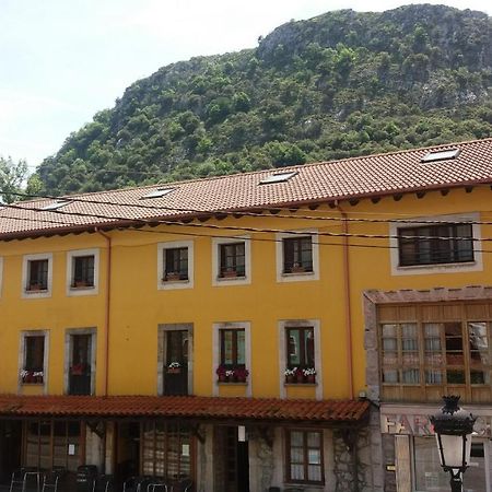 Hotel Rural Cabrales กาเรญา เด กาบราเลส ภายนอก รูปภาพ