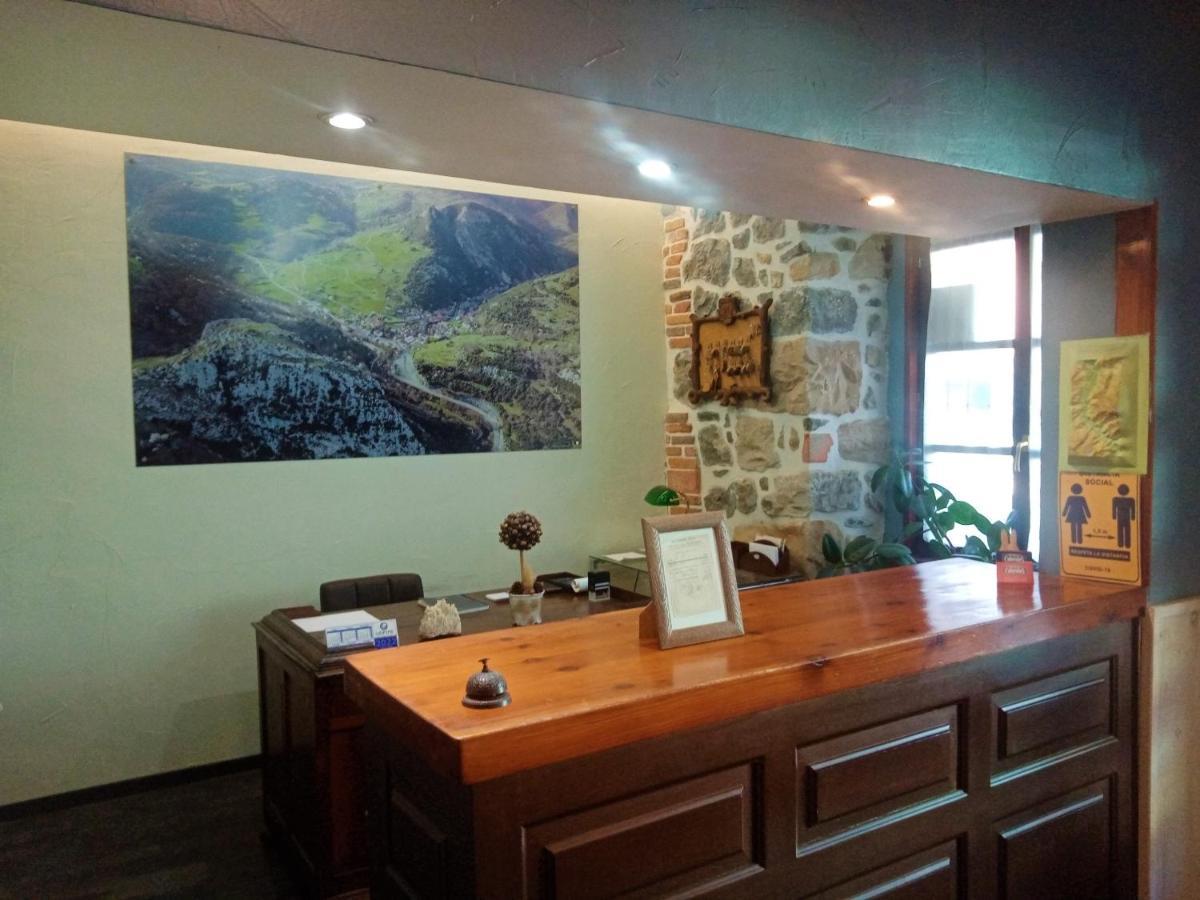 Hotel Rural Cabrales กาเรญา เด กาบราเลส ภายนอก รูปภาพ