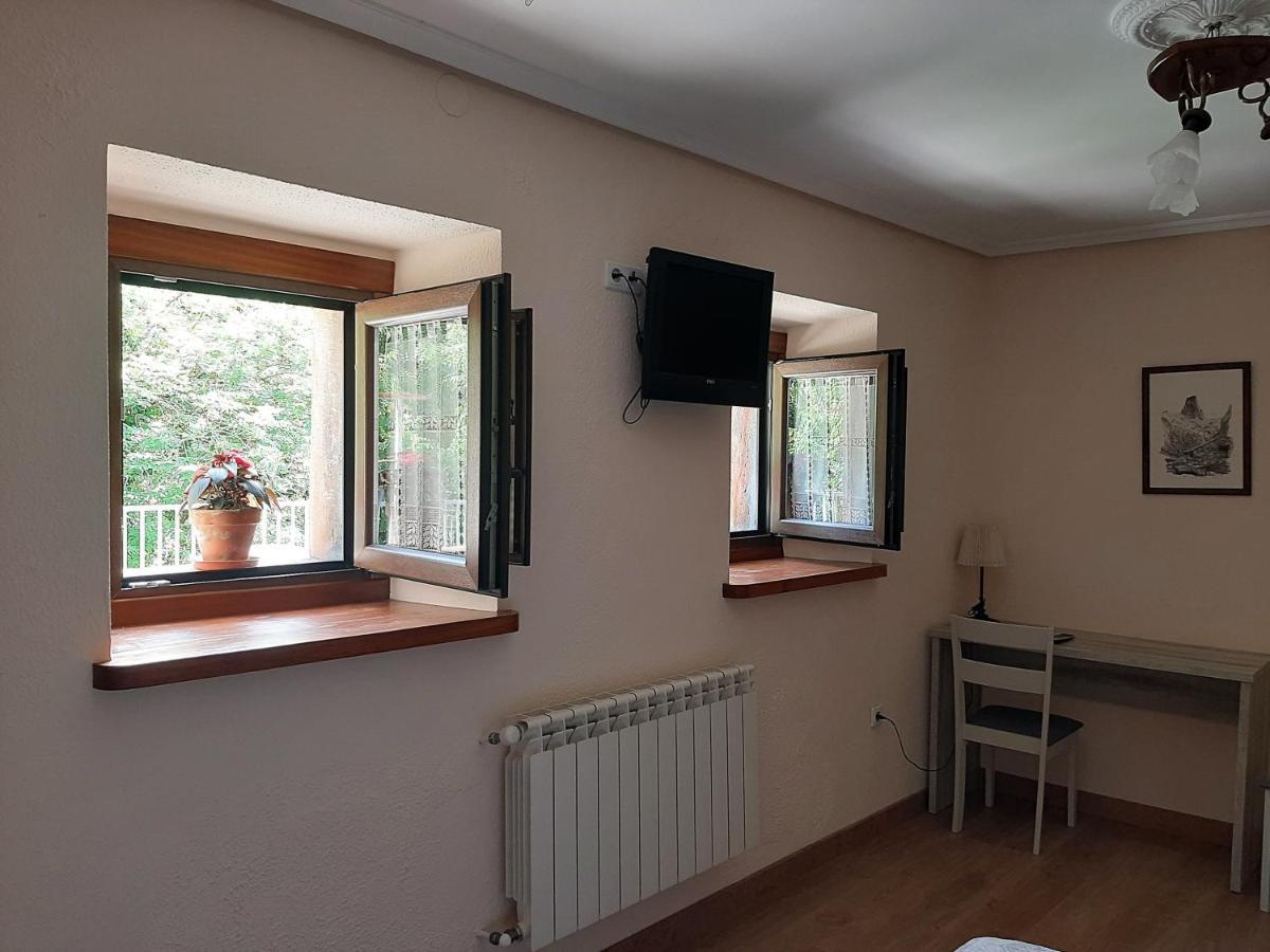 Hotel Rural Cabrales กาเรญา เด กาบราเลส ภายนอก รูปภาพ