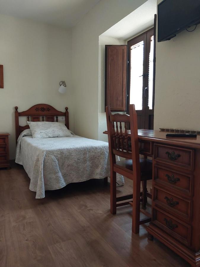 Hotel Rural Cabrales กาเรญา เด กาบราเลส ภายนอก รูปภาพ