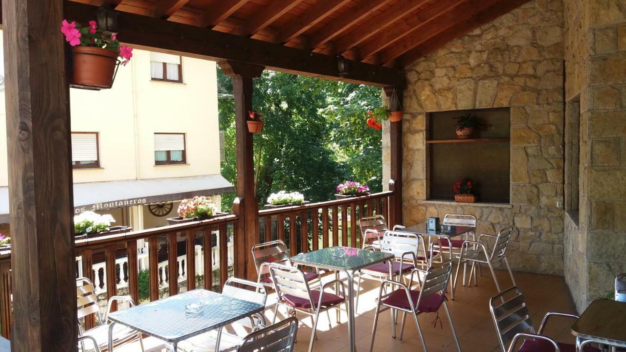 Hotel Rural Cabrales กาเรญา เด กาบราเลส ภายนอก รูปภาพ